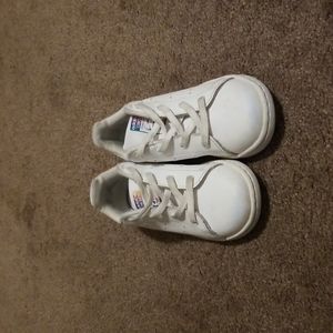 Toddler size 10 stand smith adidas